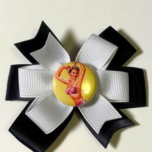 Pinup hair bows